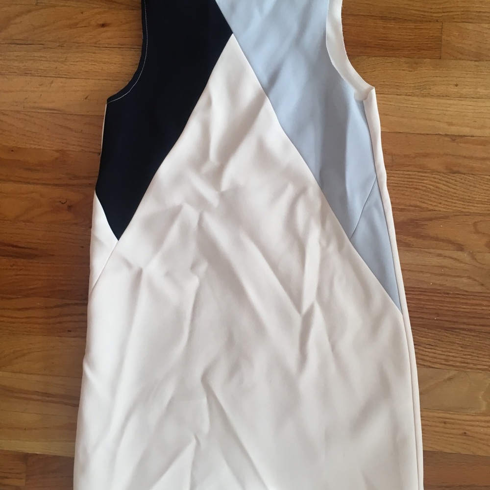 Top shop navy, blue, & cream geometric shift dress